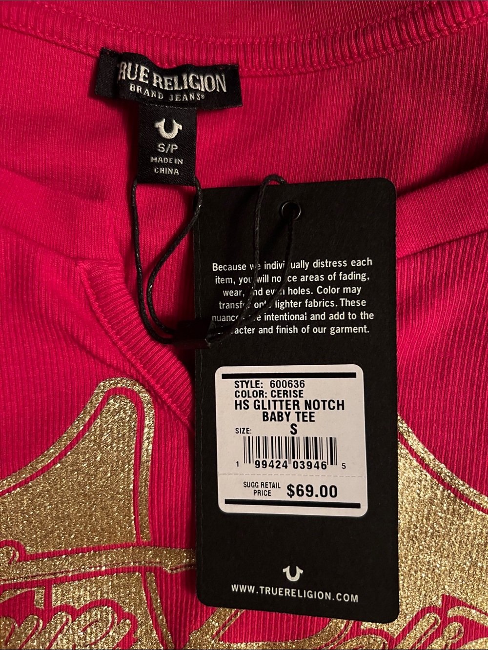 True Religion Red Short-Sleeve Logo Notch-Neck Tee - Picture 10 of 13
